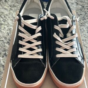 Dolce Vita Zina Sneakers
